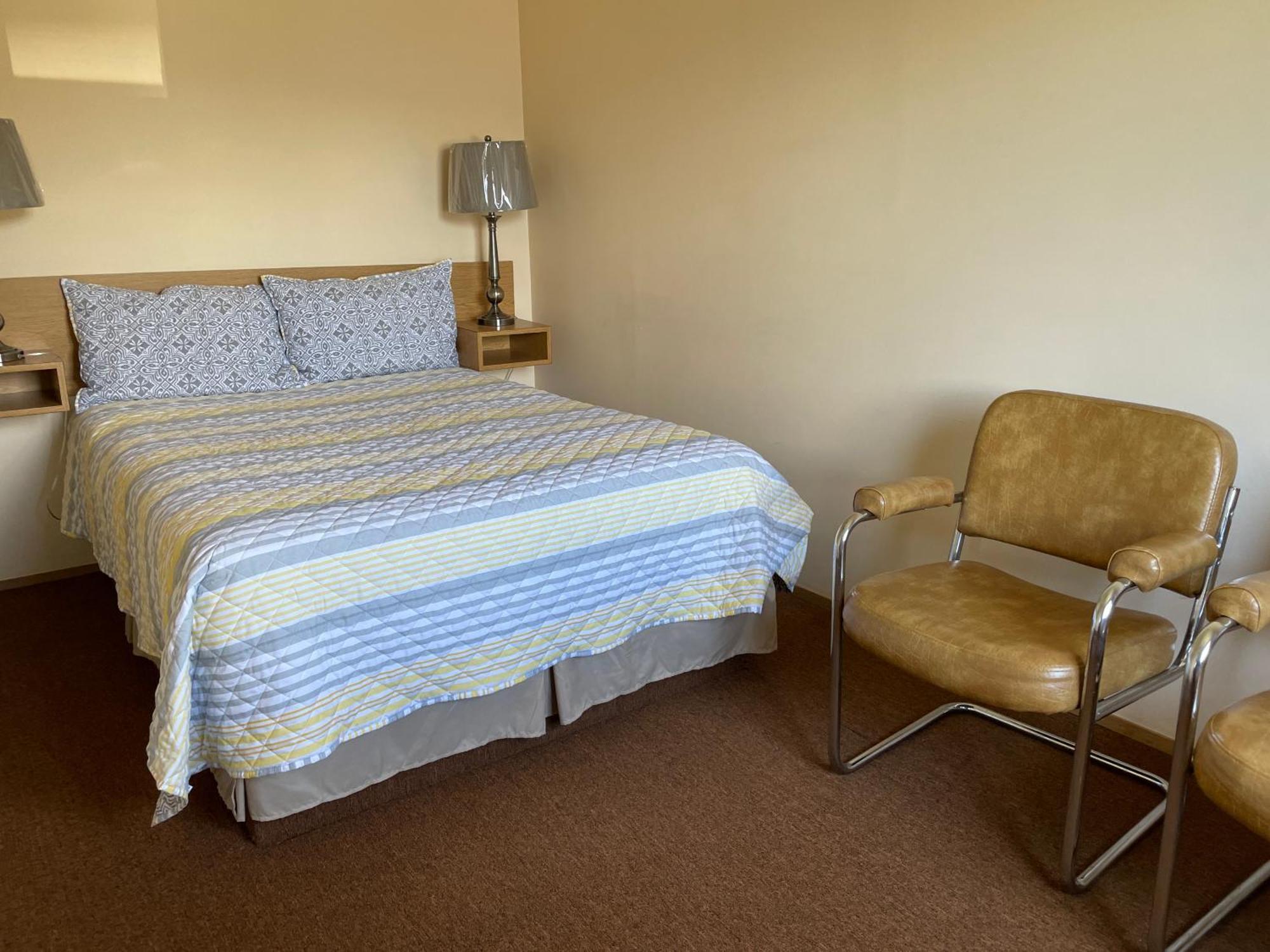 Y-5 Motel Barrière Extérieur photo